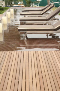 deck de madeira externo