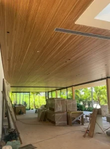 Forro de madeira tauarai